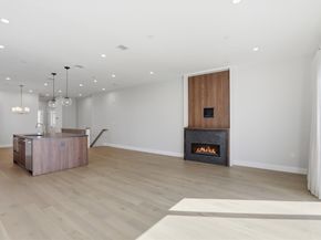 407 E 7th St 2, Boston MA 02127