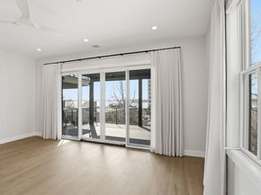 407 E 7th St 2, Boston MA 02127