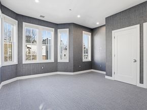 407 E 7th St 2, Boston MA 02127