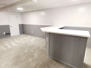 8 Reardon Rd, Hudson MA 01749