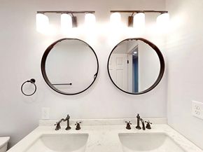 8 Reardon Rd, Hudson MA 01749