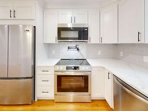 8 Reardon Rd, Hudson MA 01749