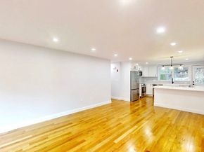 8 Reardon Rd, Hudson MA 01749