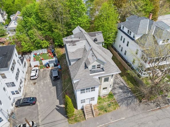 19 Francis St, Fitchburg MA 01420