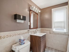 139 Sycamore St. 139, Belmont MA 02478