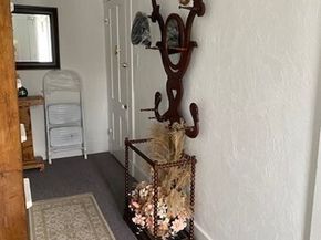 27 A-B Grafton St, Millbury MA 01527