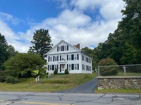 27 A-B Grafton St, Millbury MA 01527