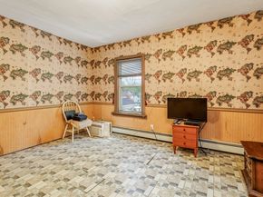 102 Summer Street, Athol MA 01331