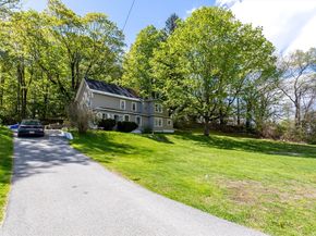 102 Summer Street, Athol MA 01331