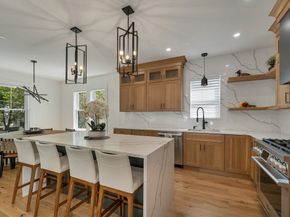 22 Harvard St, Somerville MA 02143