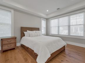 22 Harvard St, Somerville MA 02143