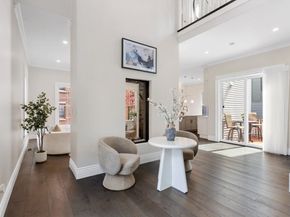 160 Norfolk St A, Cambridge MA 02139