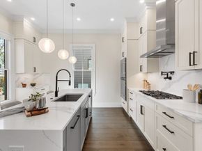 160 Norfolk St A, Cambridge MA 02139