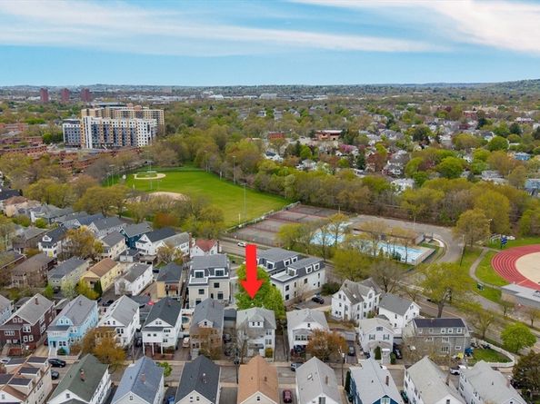 52 Sterling St, Somerville MA 02144