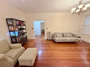 35 Westbourne Ter 2, Brookline MA 02446