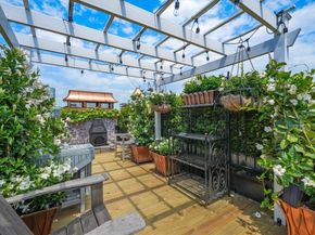 49 Grove St Penthouse, Boston MA 02114
