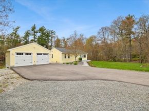 120 County St, Lakeville MA 02347
