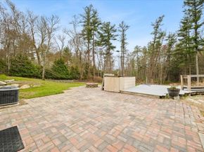 120 County St, Lakeville MA 02347