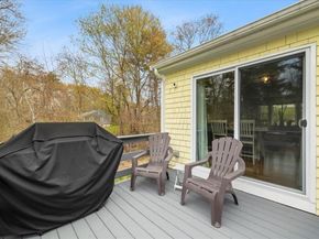 120 County St, Lakeville MA 02347