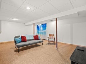 120 County St, Lakeville MA 02347