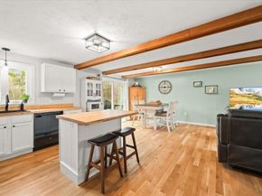 120 County St, Lakeville MA 02347