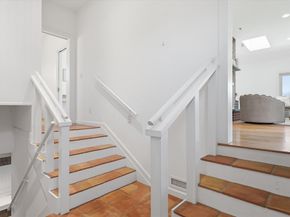 20 Garden St, West Newbury MA 01985