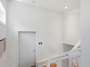 20 Garden St, West Newbury MA 01985