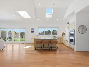20 Garden St, West Newbury MA 01985