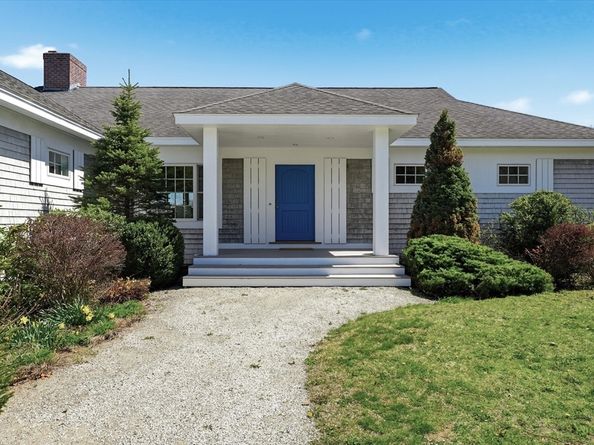 20 Garden St, West Newbury MA 01985