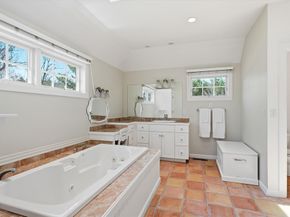 20 Garden St, West Newbury MA 01985