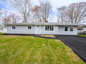 38 Marion St, Holbrook MA 02343