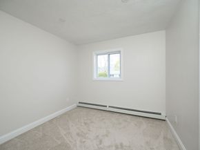 38 Marion St, Holbrook MA 02343