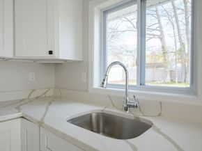 38 Marion St, Holbrook MA 02343