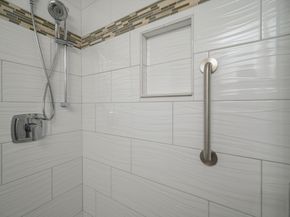 38 Marion St, Holbrook MA 02343