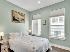 20 Taft Hill Park 5, Boston MA 02131