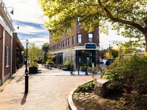 20 Taft Hill Park 5, Boston MA 02131