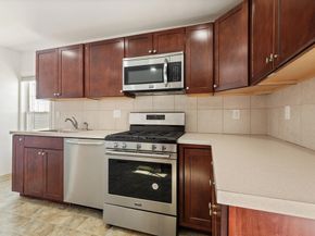 22 Scott St, Woburn MA 01801