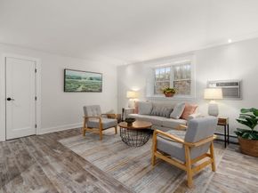 10 Chapel Hill 3, Plymouth MA 02360