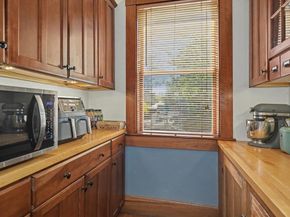 36 Chester St 36, Watertown MA 02472