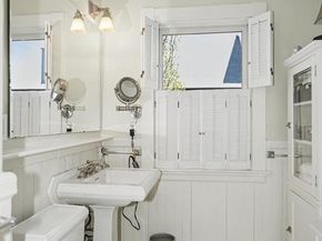 36 Chester St 36, Watertown MA 02472
