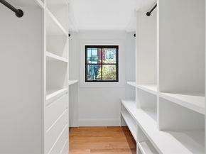 9 Mt Auburn St, Cambridge MA 02138