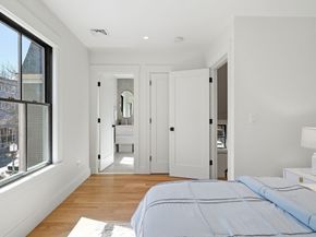 9 Mt Auburn St, Cambridge MA 02138