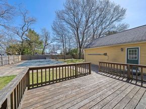 75 Erica Dr, Stoughton MA 02072