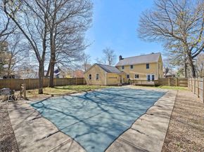 75 Erica Dr, Stoughton MA 02072