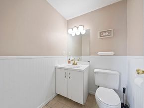 75 Erica Dr, Stoughton MA 02072