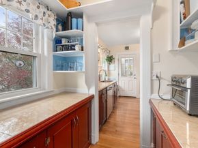 14 Adams Ave 14, Watertown MA 02472