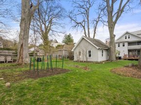 14 Adams Ave 14, Watertown MA 02472