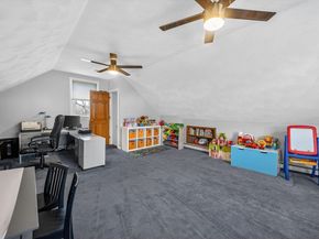 22 Mcrayne Hill Rd, Billerica MA 01821