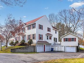 22 Mcrayne Hill Rd, Billerica MA 01821