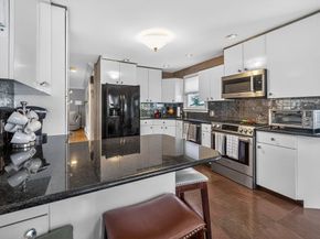 22 Mcrayne Hill Rd, Billerica MA 01821